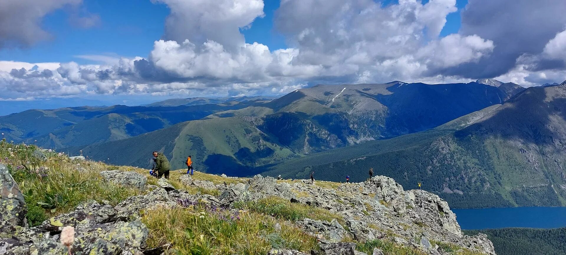 Показать алтайский край фото Горный лагерь на Алтае. Путешествие налегке к Мультинским озёрам на 8 дней Экску