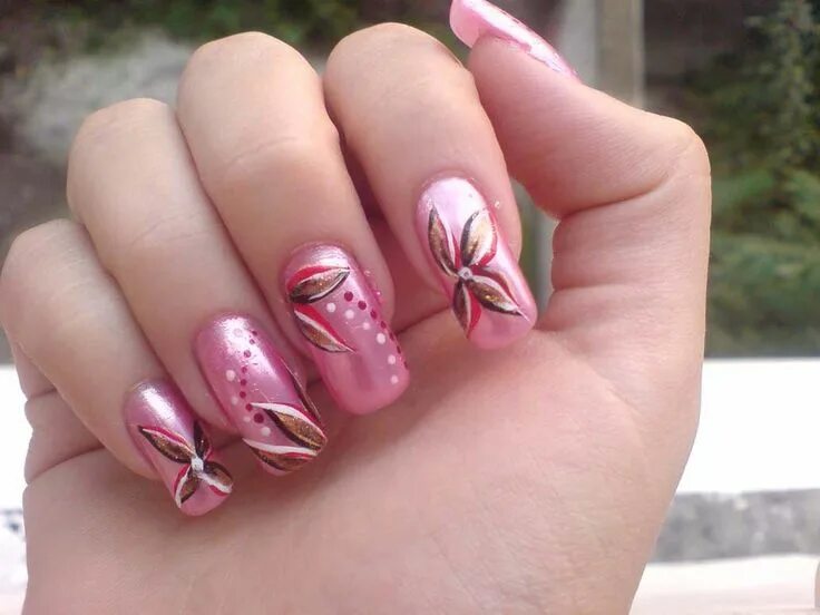 Показать дизайн красивого маникюра Розовый манекюр с ресунком Manicures designs, Nail designs, Nail manicure