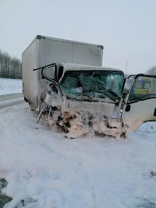 Показать фото без цензуры дтп казань оренбург Водитель скончался в ДТП на трассе в Татарстане