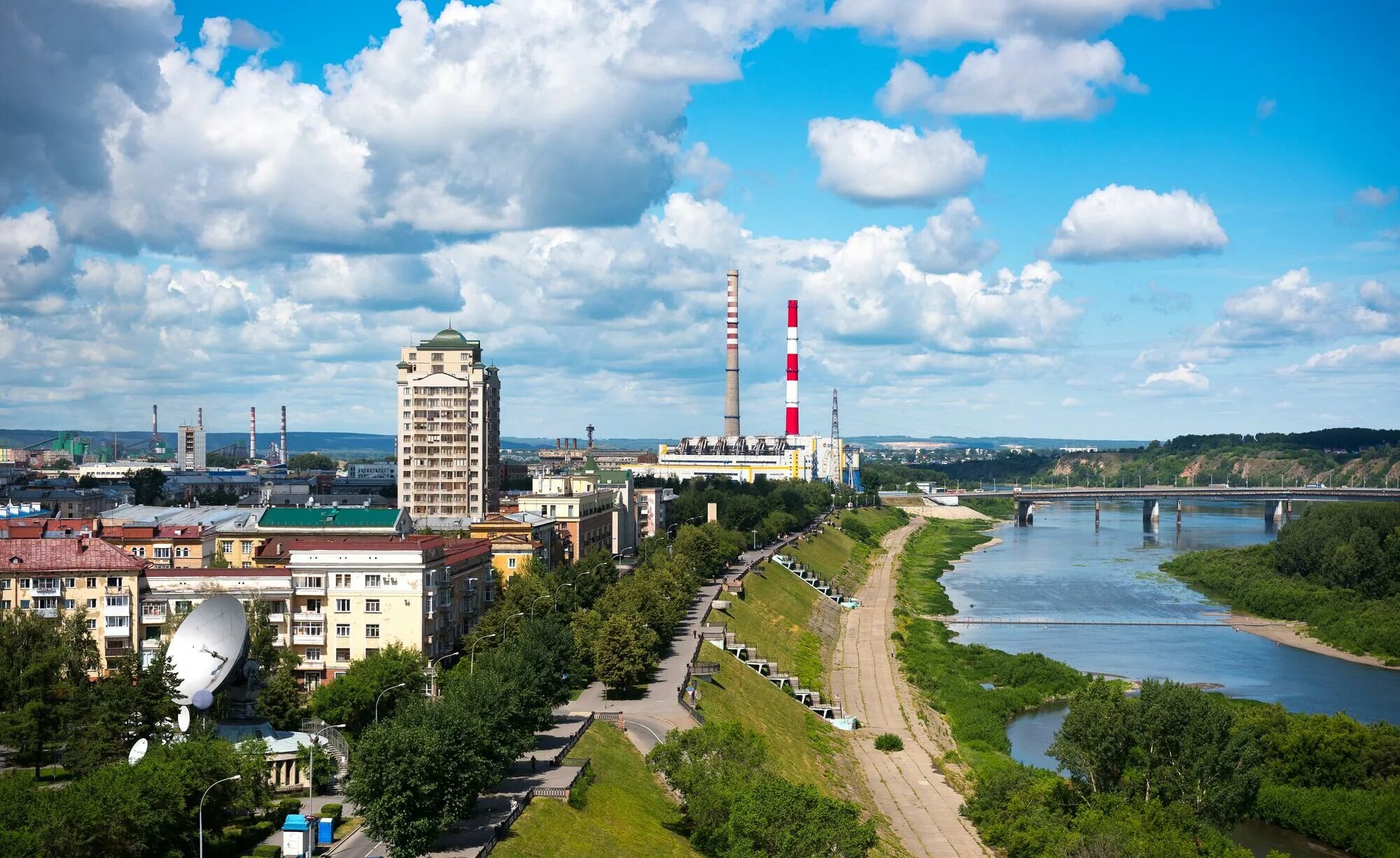 Показать фото города кемерово Про набережную города. Подробное описание экспоната, аудиогид, интересные факты.