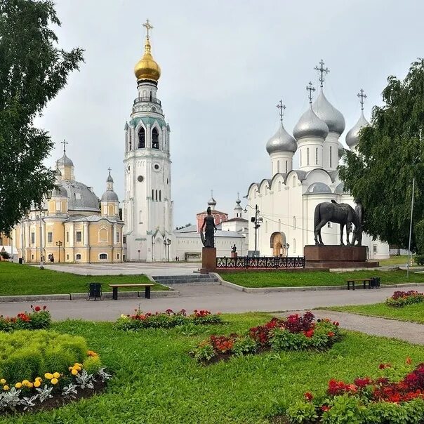 Показать фото города вологды Cidades-Jubilários 2022 em Vologda é rico em aniversários. 875 anos da fundação 