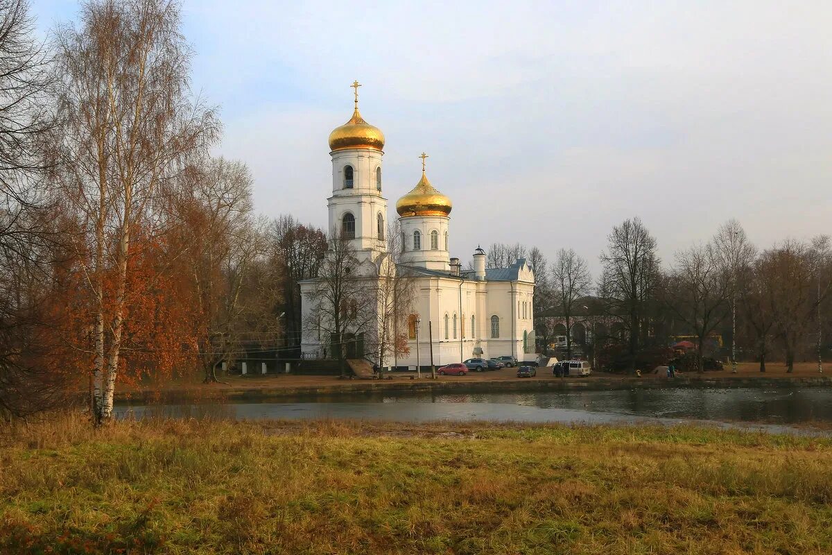 Показать фото храма в вышнем волочке Богоявленский собор. г Вышний Волочек