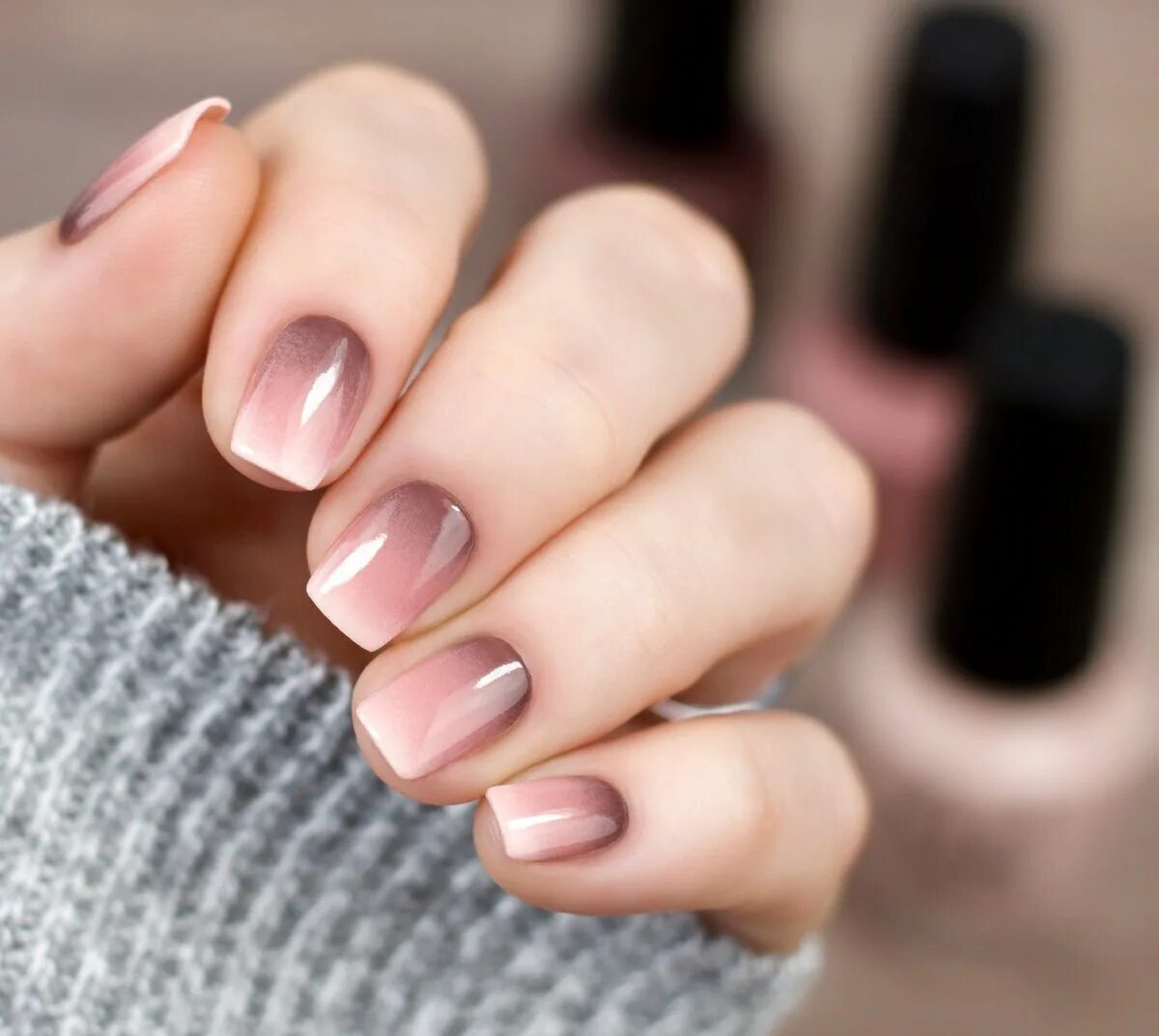 Показать фото маникюр на короткие ногти Nails широкая 30: найдено 80 картинок