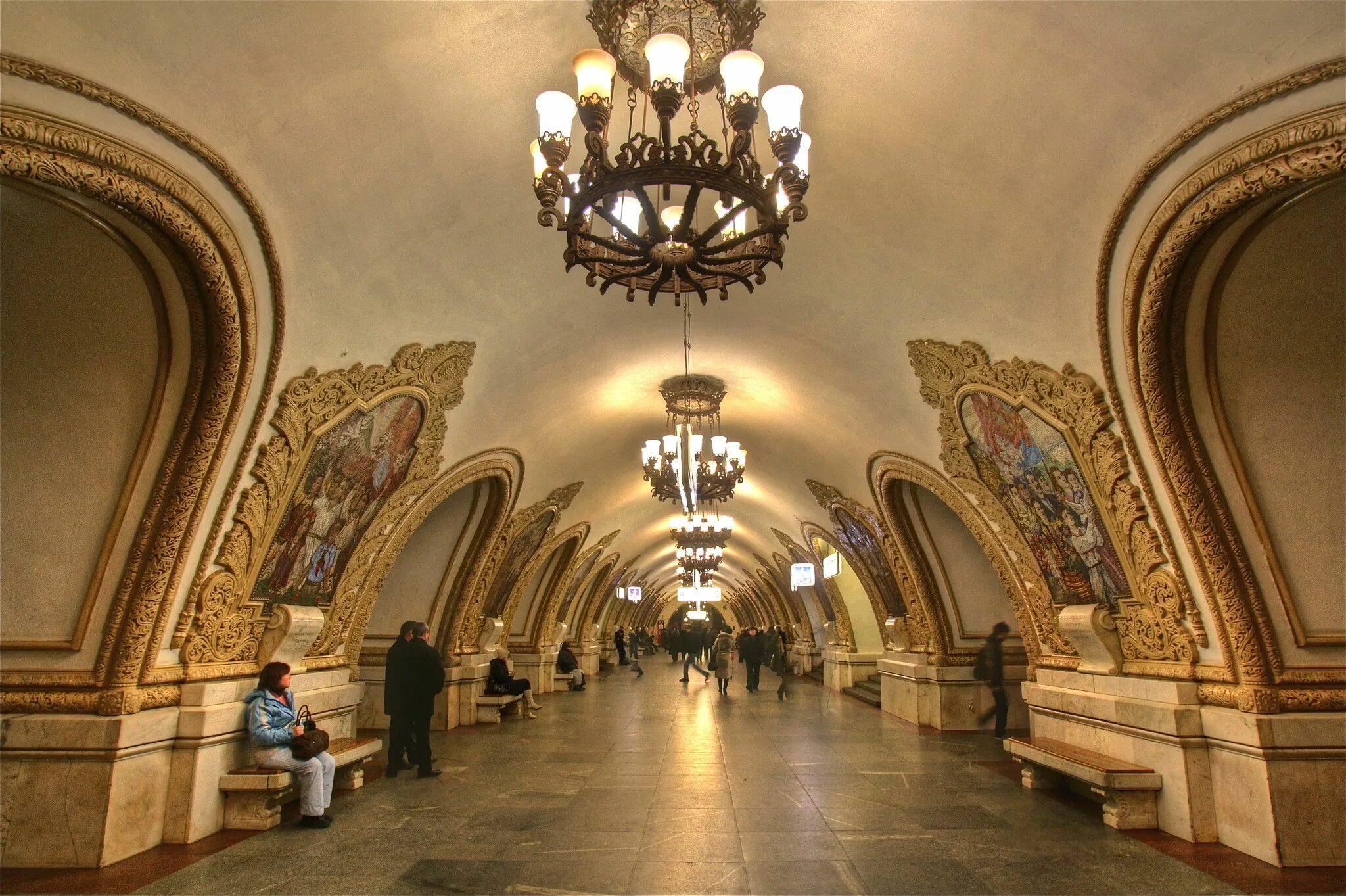 Показать фото метро москвы Moscow Metro - Take 6: Kievskaya Moscow metro, Metro station, Moscow