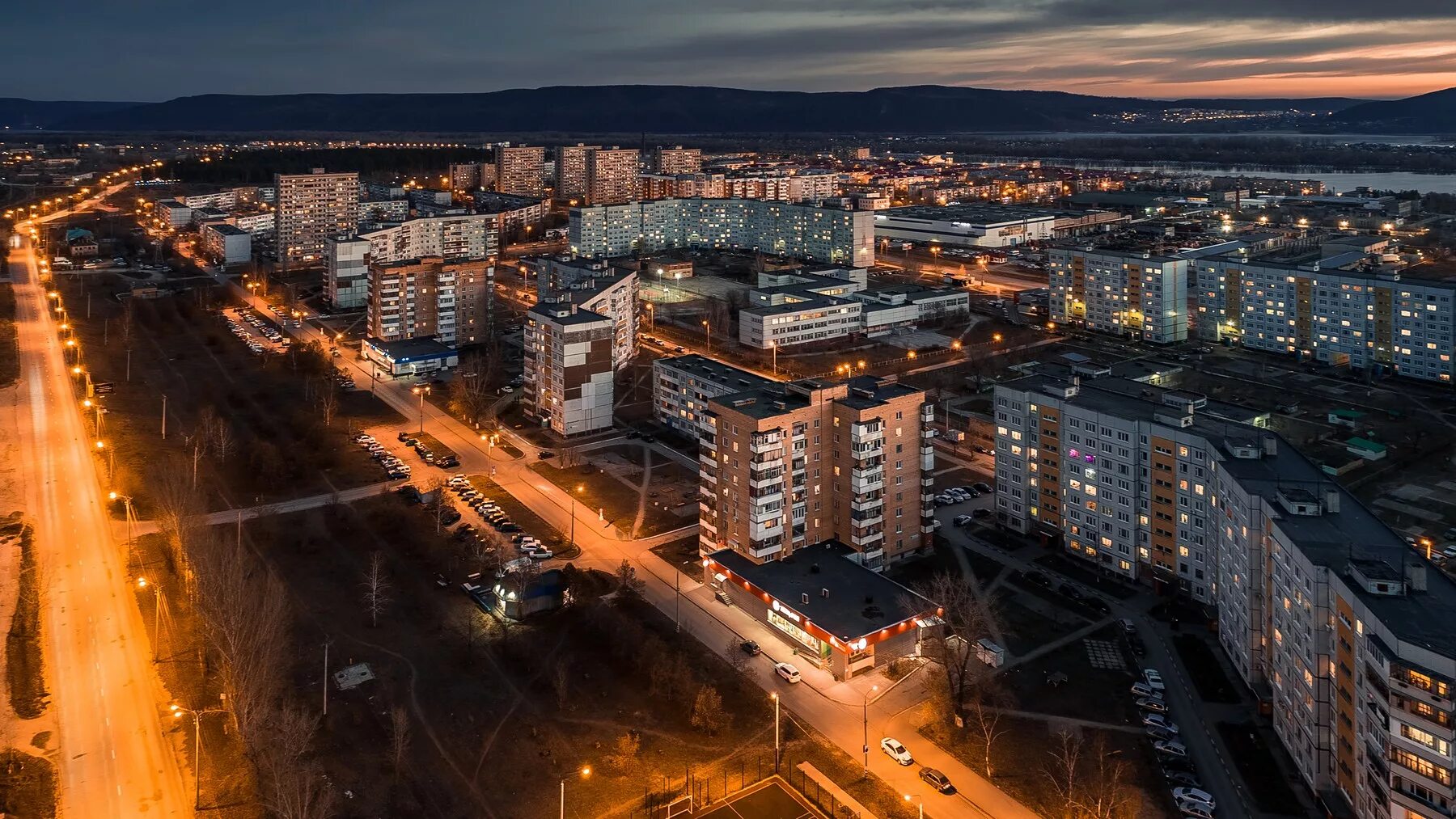 Показать фото тольятти Вечерний Тольятти с высоты. Часть 2. Центральный и Комсомольский район. Ноябрь 2