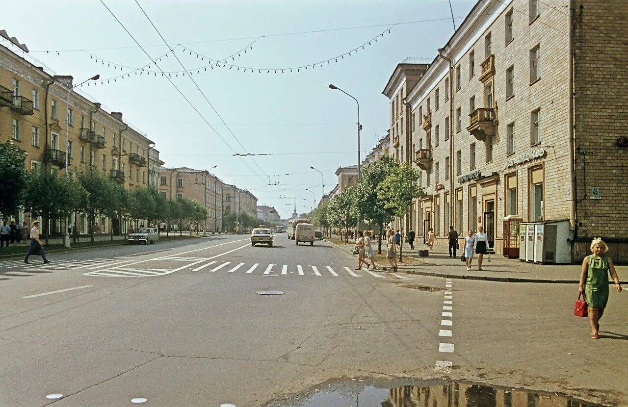 Показать фото улица советская Петрозаводск, проспект Ленина. 1972 год. Автор фото: Erhard ... Назад в СССР Фот