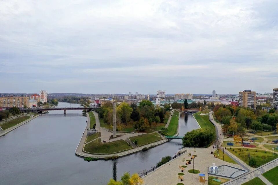 Показать город орел фото В Орле нашли разрушающуюся лестницу к любви, на орловской трассе в аварии постра