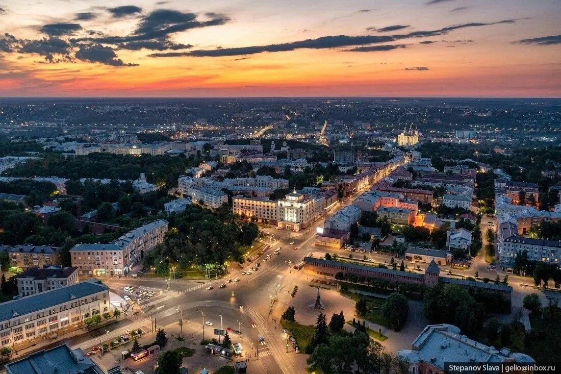 Показать город смоленск фото Пин от пользователя Kseniia на доске Town aesthetics Город, Французы