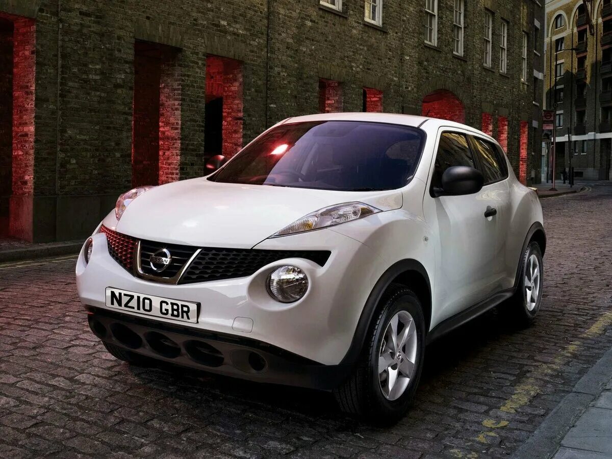 Показать машину ниссан фото Купить б/у Nissan Juke I 1.6 CVT (117 л.с.) бензин вариатор в Ставрополе: белый 