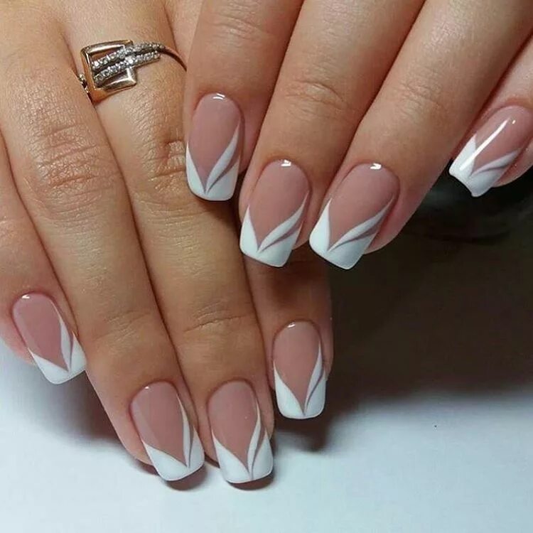 Показать ногти френч маникюр French Nails - 30 Vorschläge für stilvolle und bezaubernde Nageldesigns