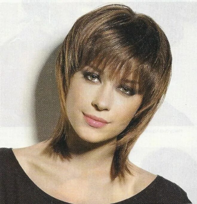 Показать стрижки на средние волосы фото Pin on peinados Short hair styles 2014, Short shag hairstyles, Hairstyles for th