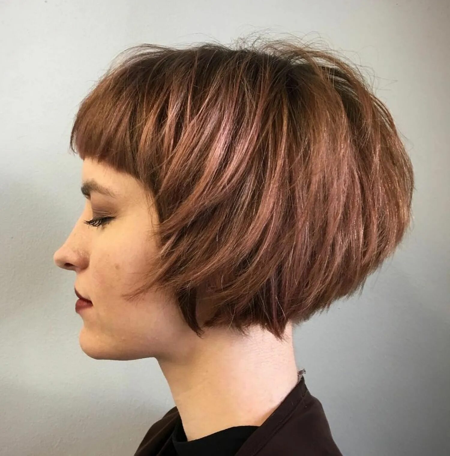 Показать стрижку градуированное каре 60 Short Bob Haircuts and Hairstyles for Women to Try in 2024 Short bob haircuts