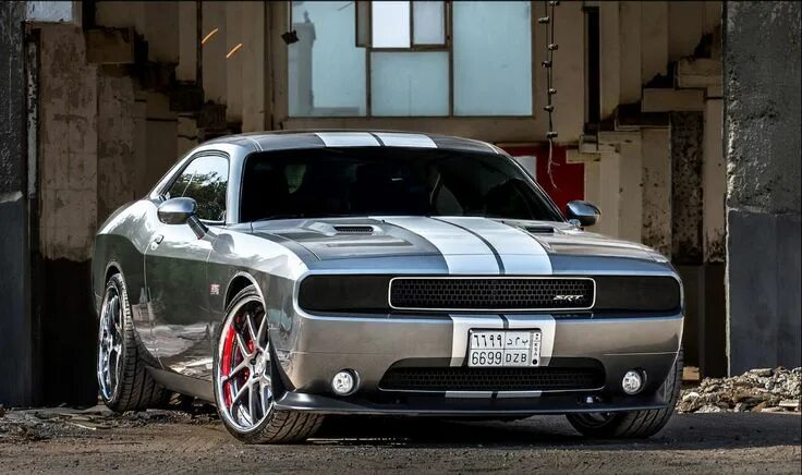 Показать тюнинг автомобиля 2011 Dodge Challenger SRT8 BlkOutLghts Dodge muscle cars, Muscle cars, Dodge cha