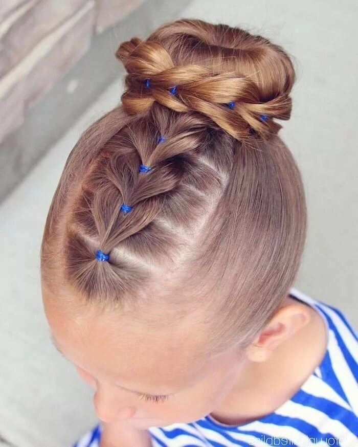 Покажи детские красивые прически Beautiful Braided Bun Hairstyle