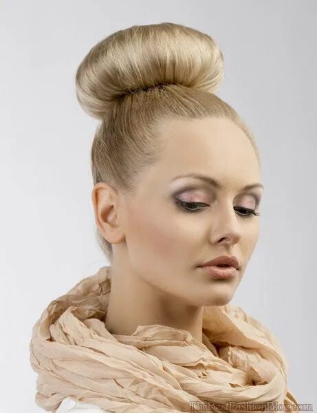 Покажи фотки причесок Hipster-Bun-Hairstyles-2015-4 Bun hairstyles for Women Bun hairstyles, Twist hai