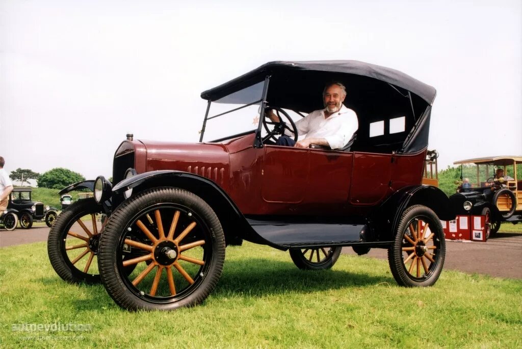 Купить б/у Ford Model T 1908-1927 2.9 MT (20 л.с.) бензин механика в Урюпинске: 