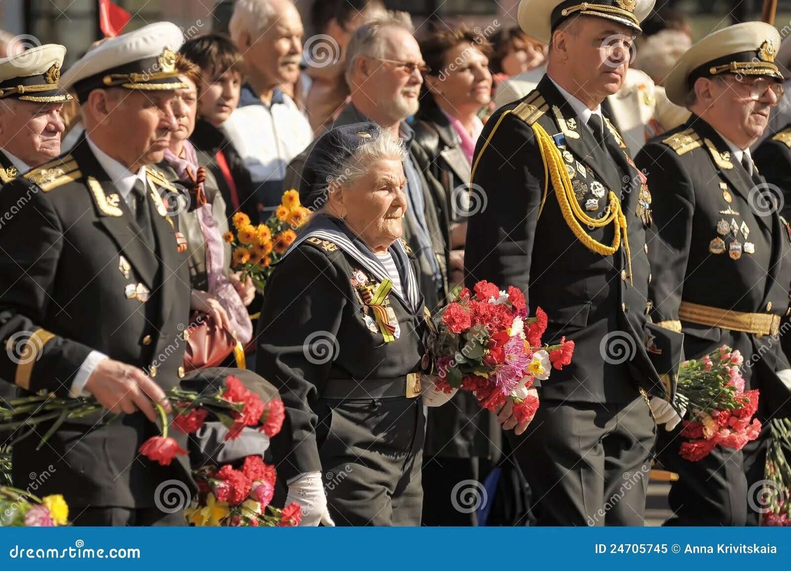 Покажи фото 9 мая Victory parade 2012 editorial image. Image of review - 24705745