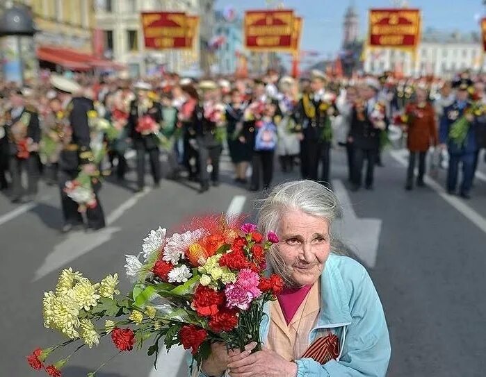 Покажи фото 9 мая В мэрии рассказали, сколько ветеранов ВОВ сейчас проживает во Владимире Во Влади