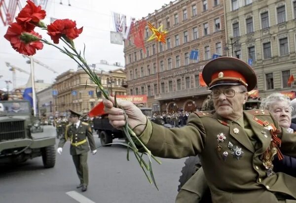 Покажи фото 9 мая Дома ветеранов отремонтируют