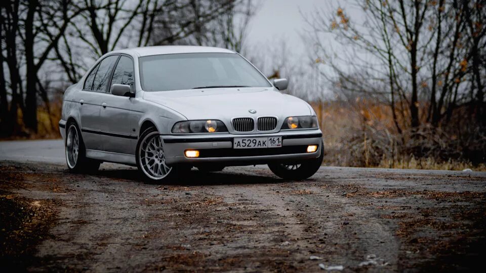 Покажи фото бмв е 39 Off topic или примерка колес на е39 - BMW 5 series (E34), 2,5 л, 1994 года прост