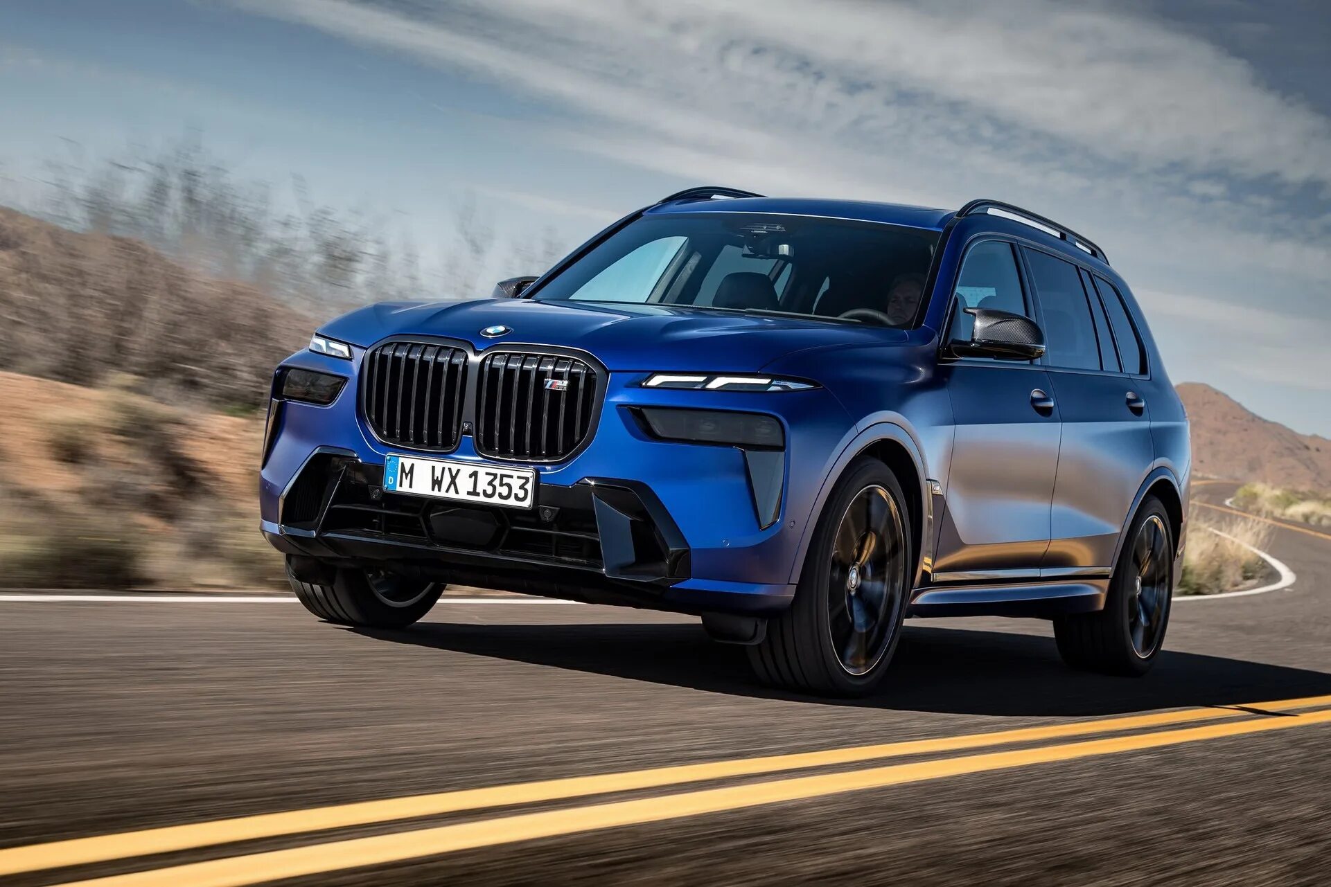 Покажи фото бмв икс 7 BMW X7 2023 срывает покровы - новость от Автодок