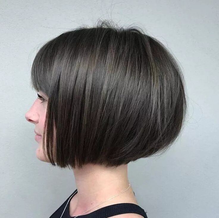 Покажи фото боб каре Прически на средние волосы с челкой: 72 фото на 2024 Thin hair haircuts, Short t