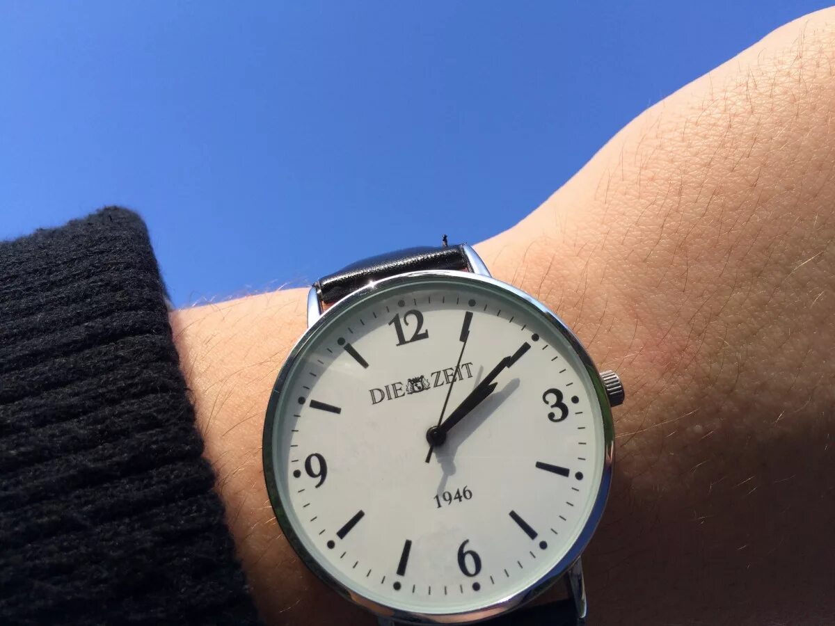 Покажи фото часов Time to manage your time - The Triangle