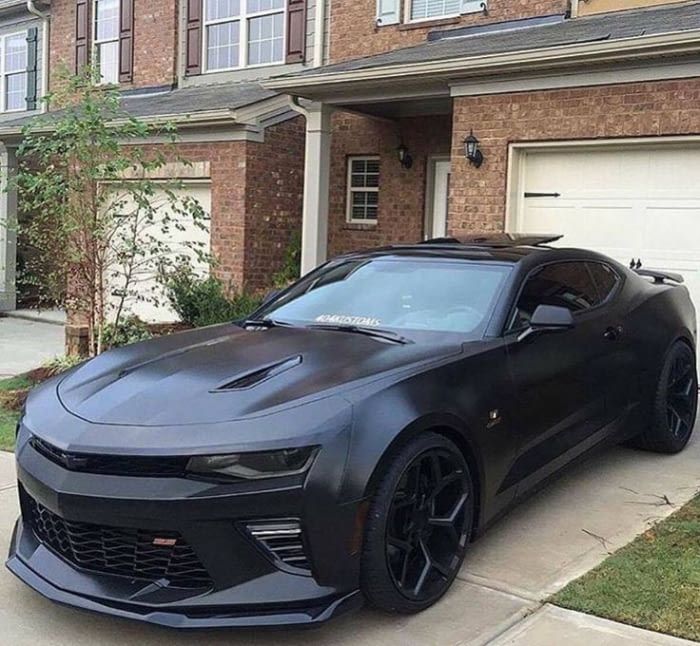 Покажи фото черный шевроле камаро гоночный Murdered Out Camaro - Awesome Kjøretøy, Auto, Brumm