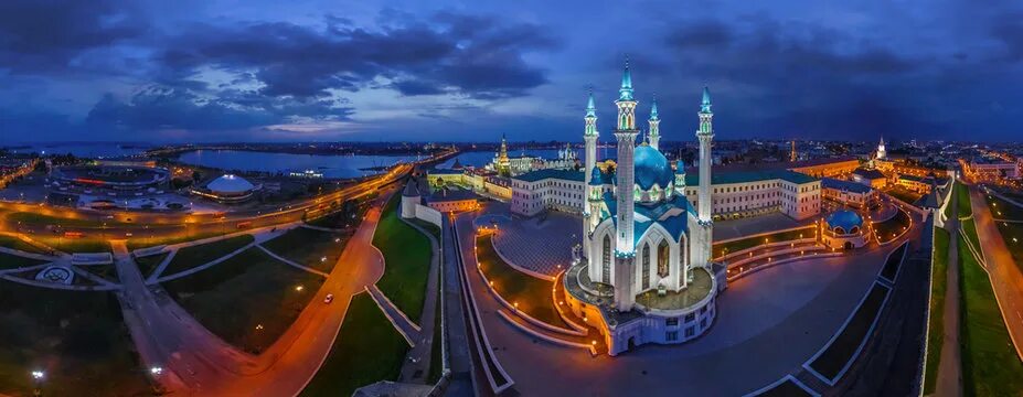 Покажи фото казани Kazan Kremlin Зображення - огляд 16,925 Стокові фото, векторні зображення й віде