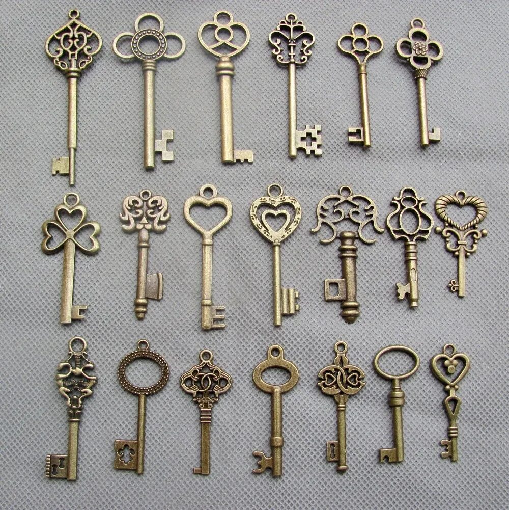 Покажи фото ключ Mixed 20Pcs Antique vintage Bronze Alloy Keys Skeleton Key pendants charms 38mm 