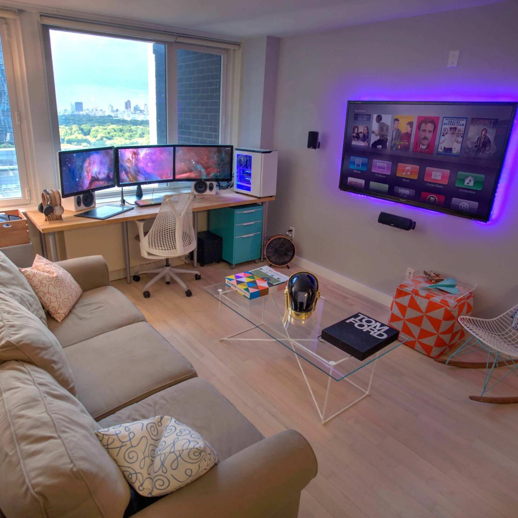 Покажи фото комнаты 50 Awesome Gaming Room Setups 2023 Gamer's Guide Small game rooms, Games room in