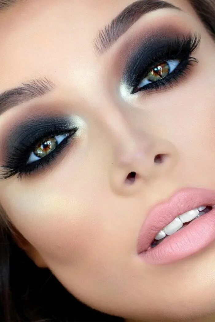 Покажи фото красивых макияжей Comment se maquiller les yeux cette saison? Smokey eye makeup, Makeup, Eye makeu