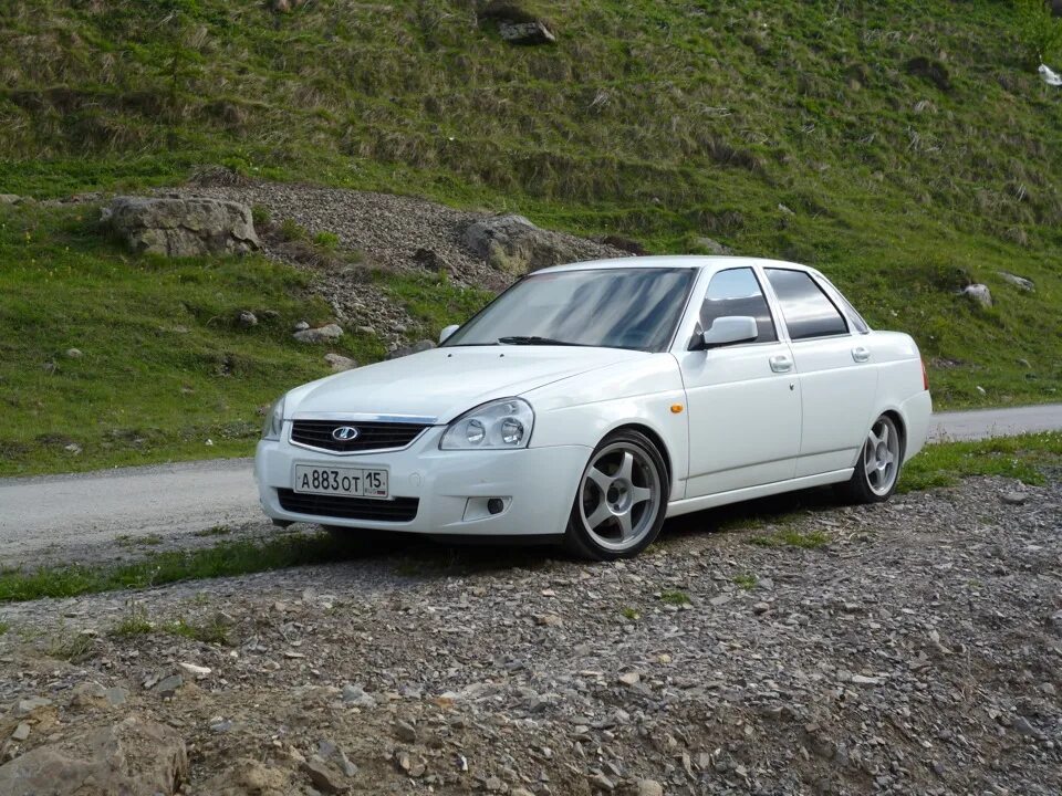 Покажи фото лада приора немного фото - Lada Приора седан, 1,6 л, 2010 года путешествие DRIVE2