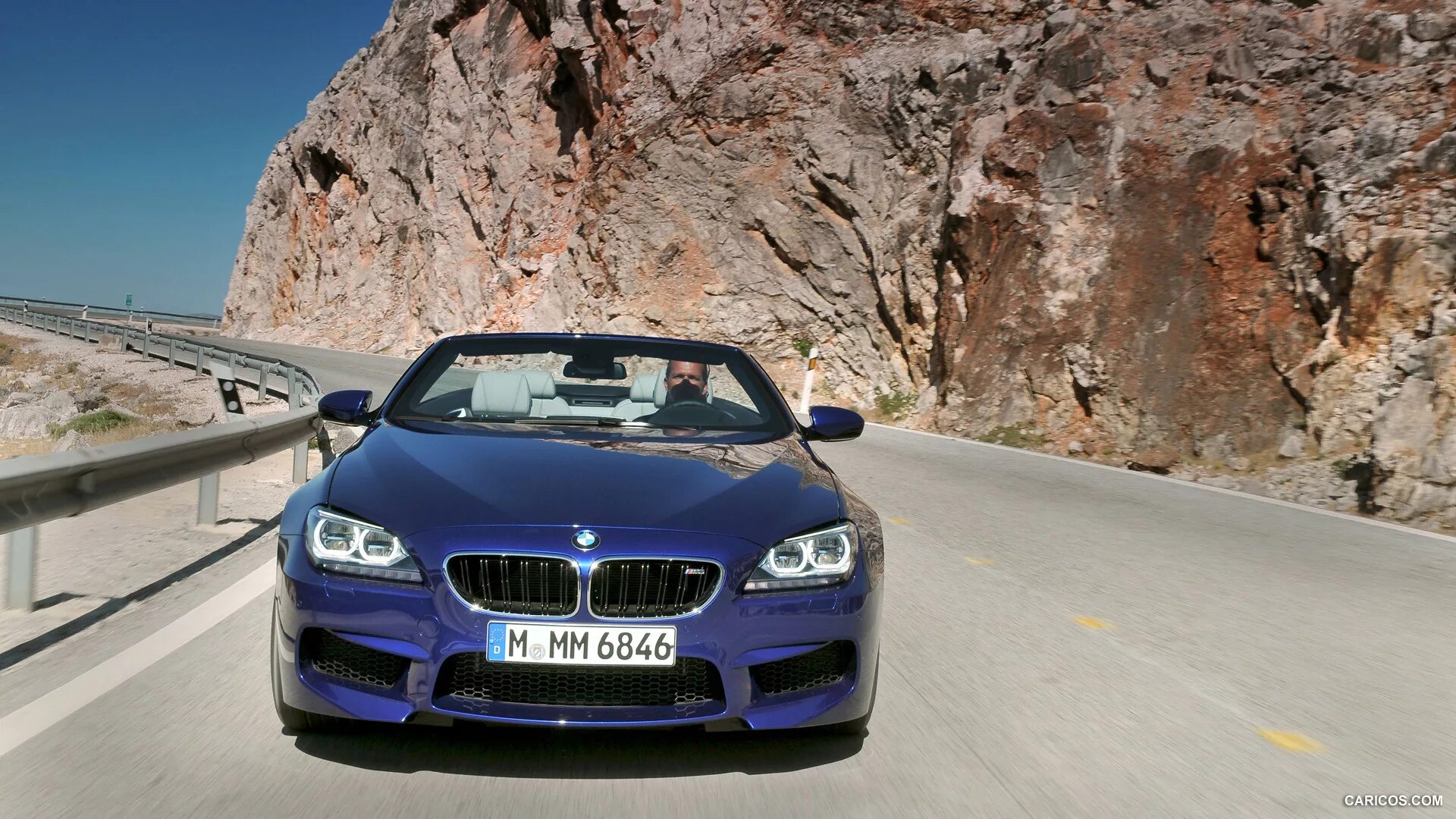 Покажи фото машины бмв BMW M6 Convertible 2013MY Front