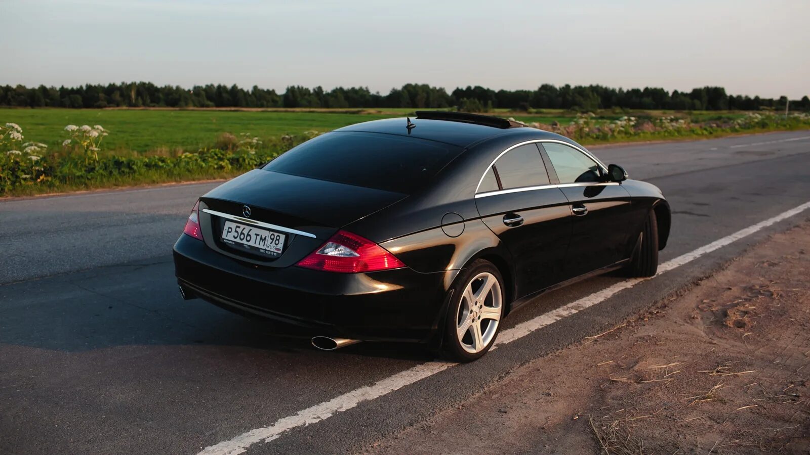 Покажи фото мерседес банан Mercedes-Benz CLS (W219) 3.5 бензиновый 2006 350 на DRIVE2