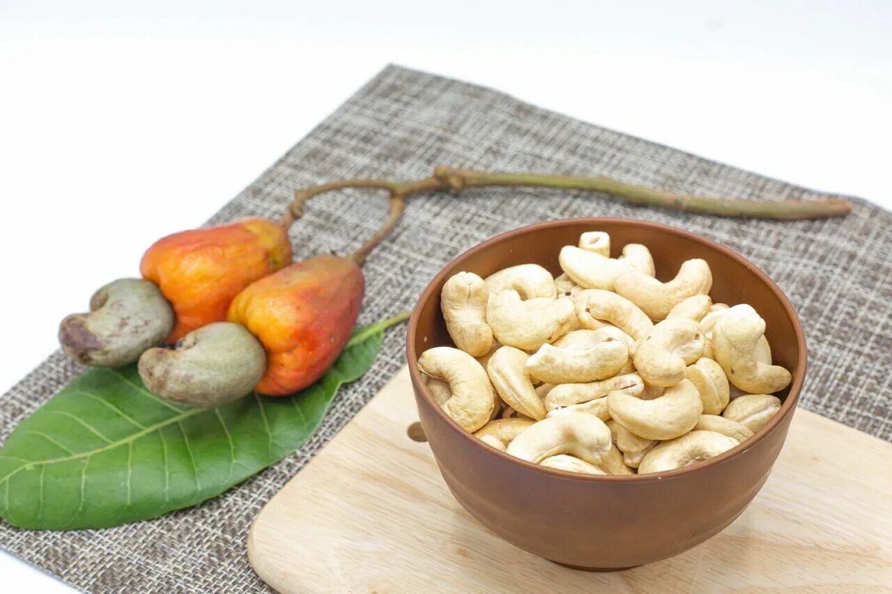 Покажи фото ореха кешью Отзывы о покупке Орех Кешью Высший Сорт Выращен во Вьетнаме. Быстрая раздача.