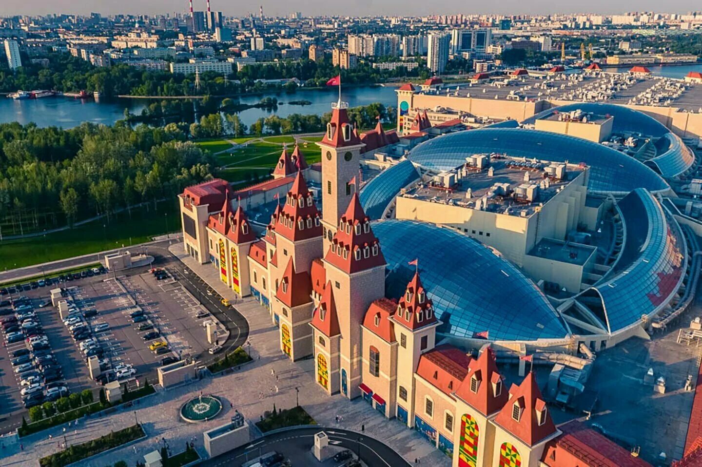 Покажи фото остров мечты Сертификат на экскурсию на теплоходе "Парадный Петербург с выходом в Финский зал