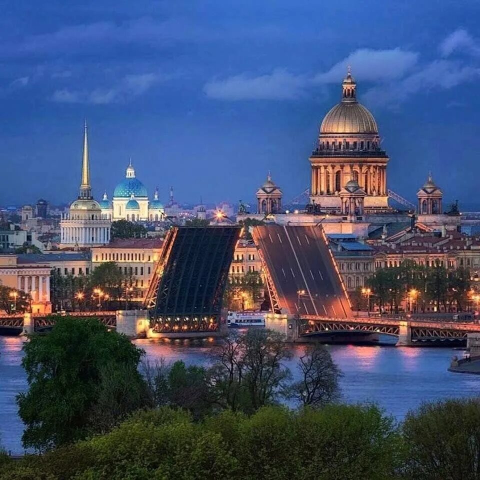 Покажи фото питера Петербург-это вопреки... И история у нашего города пронзительная, яркая, суровая