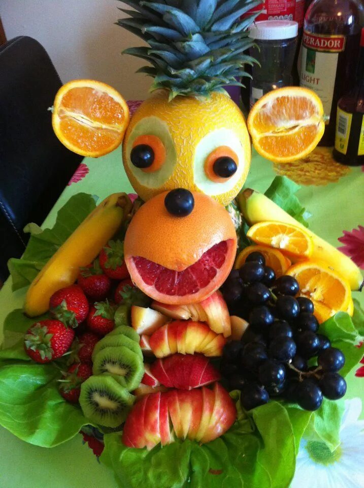 Покажи фото поделок из фруктов Pin on yummy Edible arrangements, Fruit carving, Vegetable tray