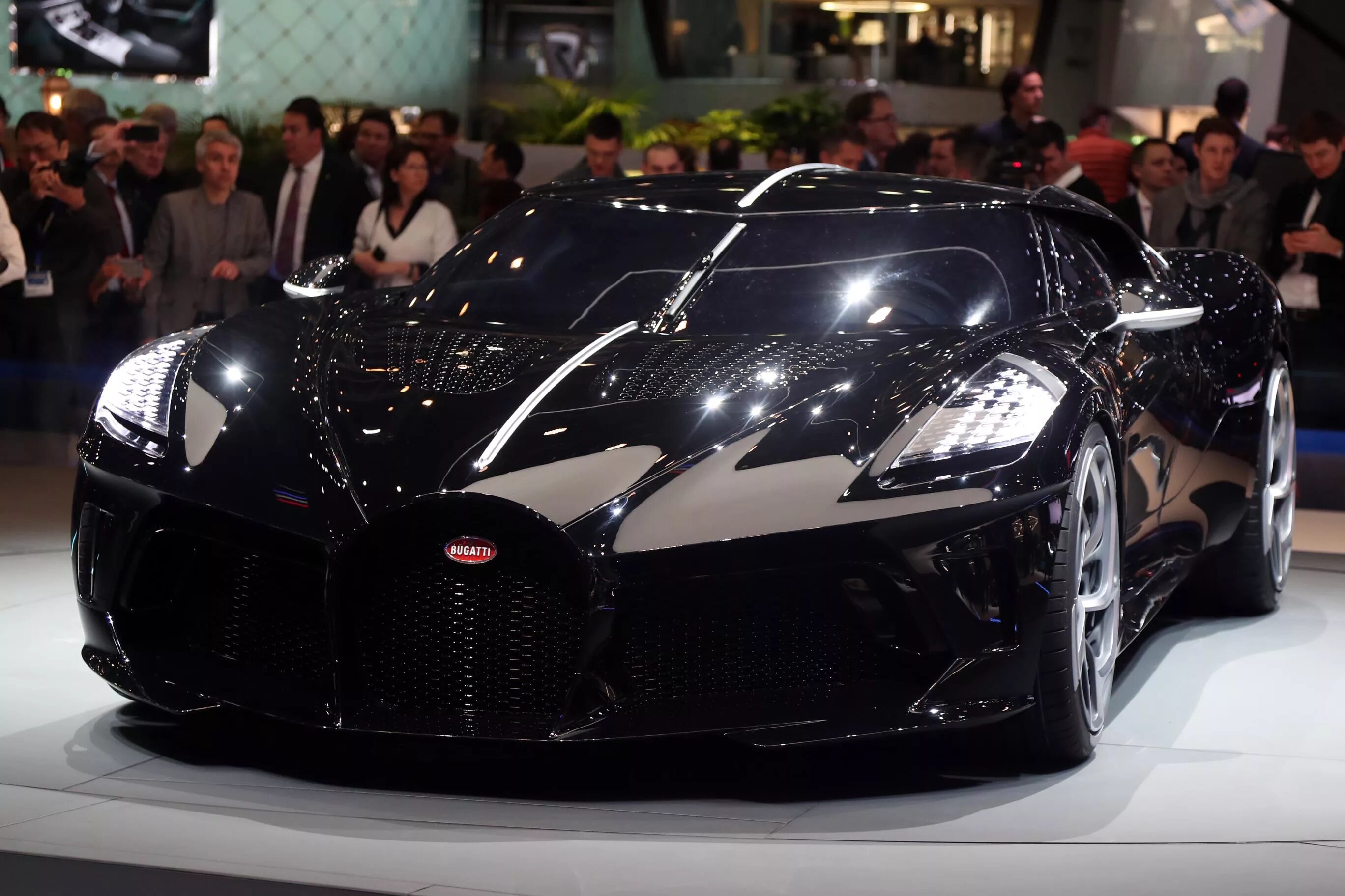 Покажи фото самой дорогой машины Bugatti Cr7 Preço Sale benzovoz.net