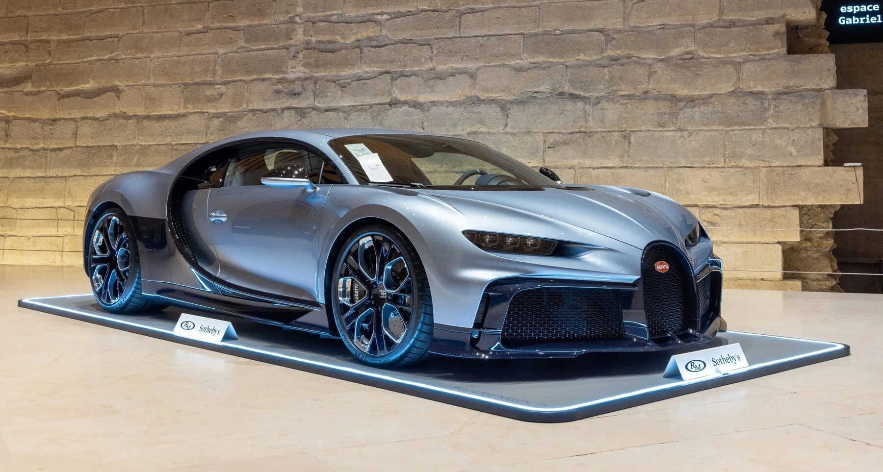 Bugatti La Voiture Noire 2019 - DRIVE2