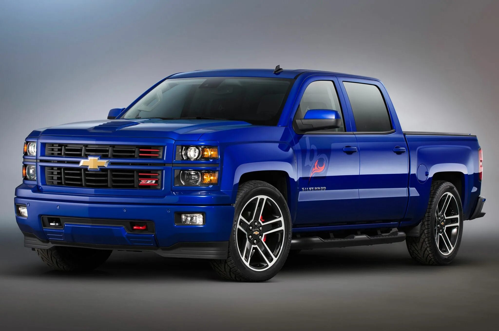 Покажи фото шевроле 2014 Chevrolet Silverado Brad Paisley Concept 2013 SEMA Front ... Chevy silverad