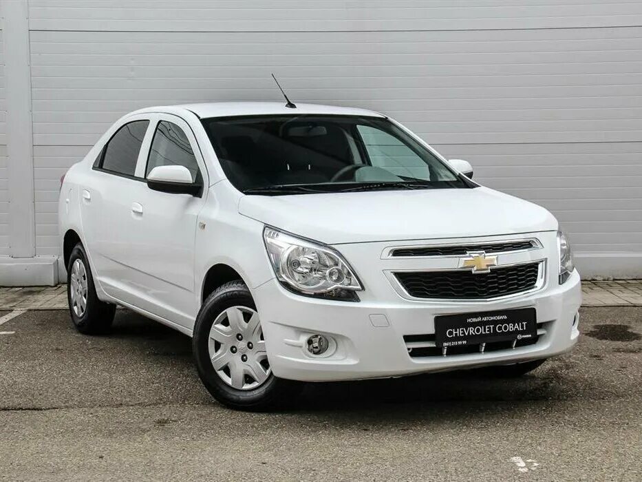 Покажи фото шевроле кобальт Купить б/у Chevrolet Cobalt II Рестайлинг 1.5 AT (106 л.с.) бензин автомат в Кра