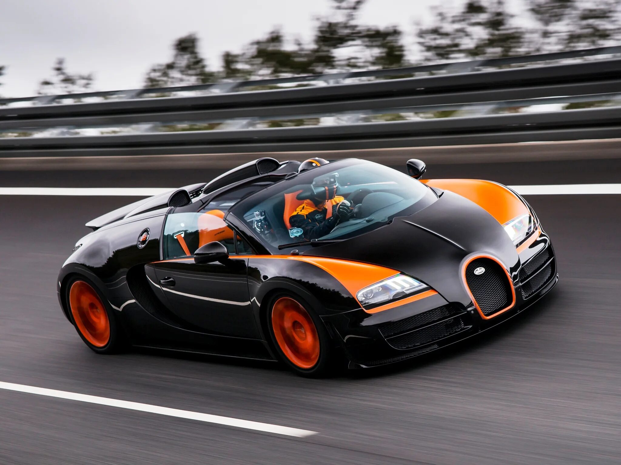 Покажи фото спортивных машин bugatti_veyron_grand_sport_roadster_vitesse_world_record_edition_1 - Paul Tan's 