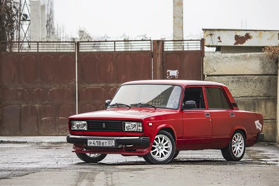 Покажи фото ваз 21 0 5 Красивые фотографии машины - Lada 2105, 1,6 л, 1988 года фотография DRIVE2