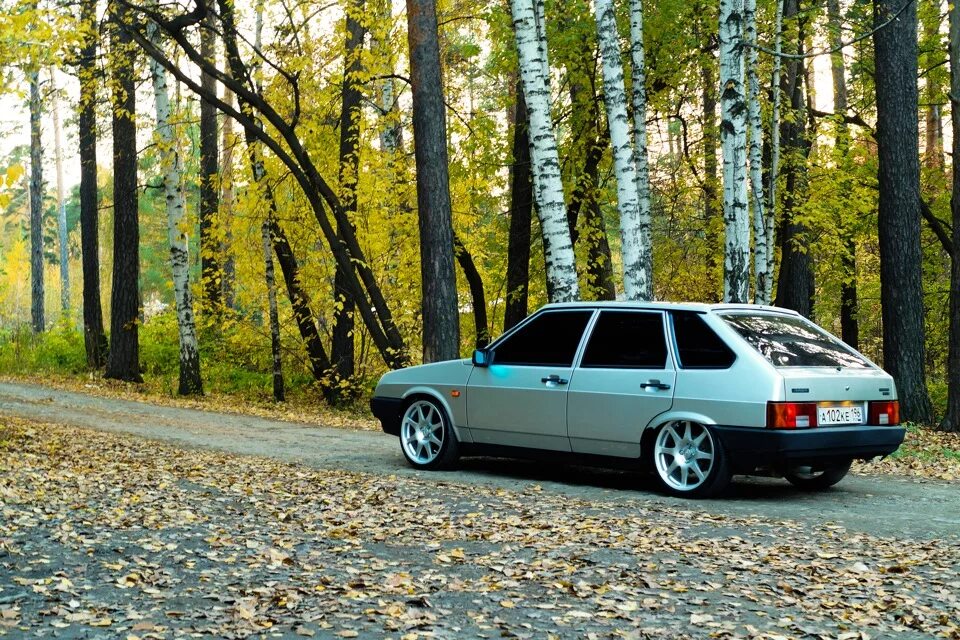 Покажи фото ваз 21 0 9 Зелено-оранжевый фотосет серебра - Lada 21093i, 1,5 л, 2004 года фотография DRIV