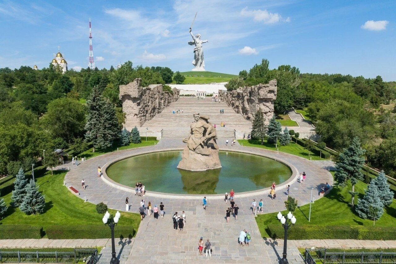 Покажи фото волгограда ГОРОДА-ГЕРОИ: СТАЛИНГРАД (ВОЛГОГРАД) - СПБ ГБУ "ОПМК "ПЕРСПЕКТИВА