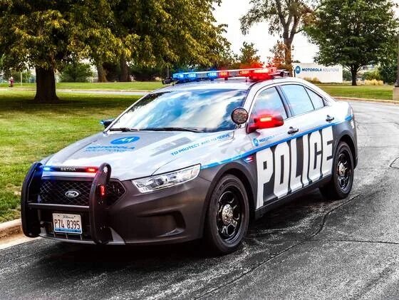 Покажи как выглядят полицейские машины Motorola Ford Interceptor Police cars, Police truck, Police