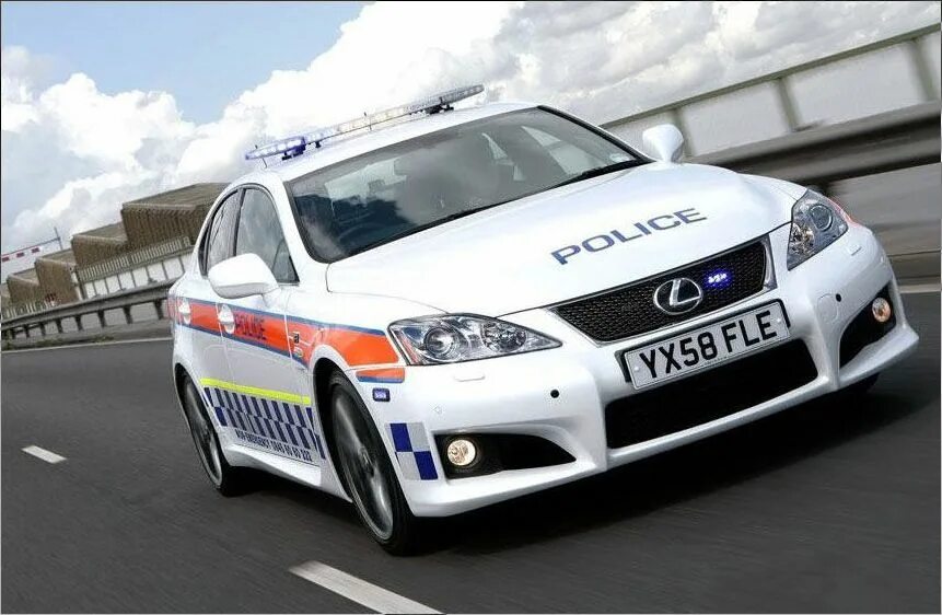 Покажи как выглядят полицейские машины police car led light bar from suteer safety lights Police car chase, Police cars