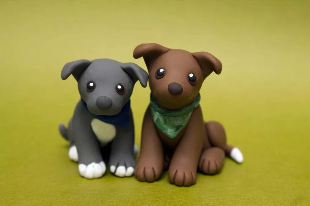 Покажи картинки животных из пластилина Two Pitties dog sculpture Polymer clay animals, Polymer clay crafts, Polymer cla